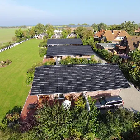 Holiday home Haus An Der Pferdekoppel A *